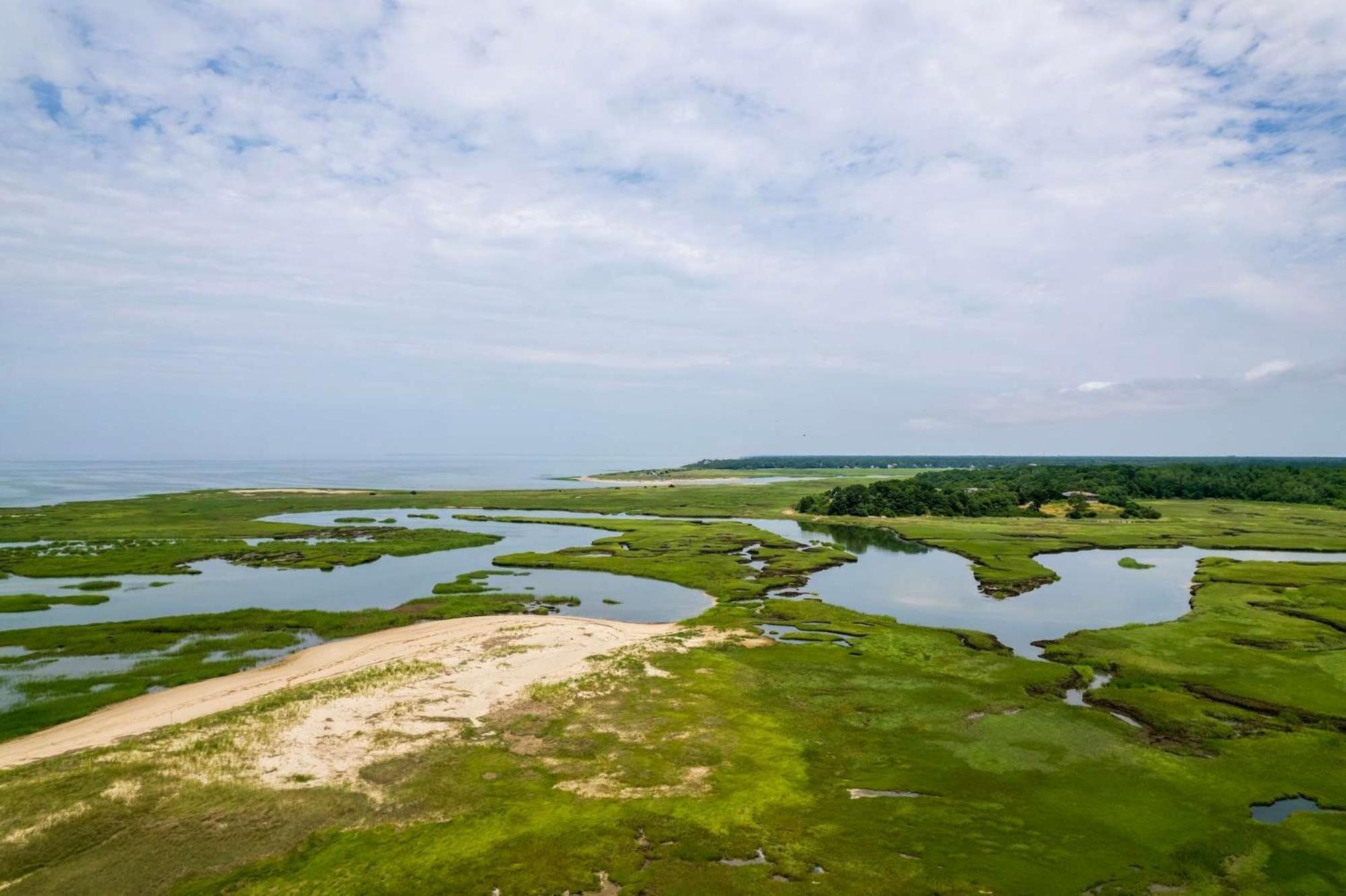 Tenth Of A Mile Walk To Boat Meadow Landing Истхем Экстерьер фото